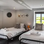 Nyaraló Box Tree - Uk47034 *