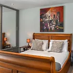 Box Tree - Uk47034 * Kirkby Lonsdale