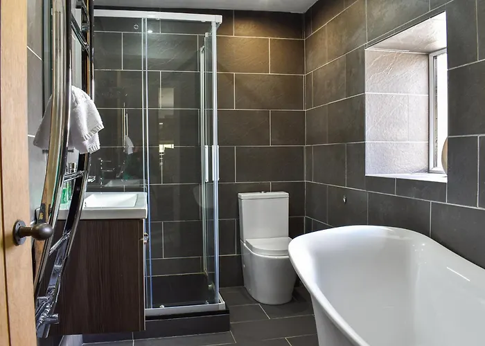 Box Tree - Uk47034 Holiday home *