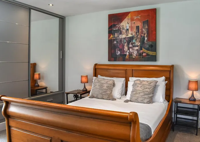 Box Tree - Uk47034 * Kirkby Lonsdale